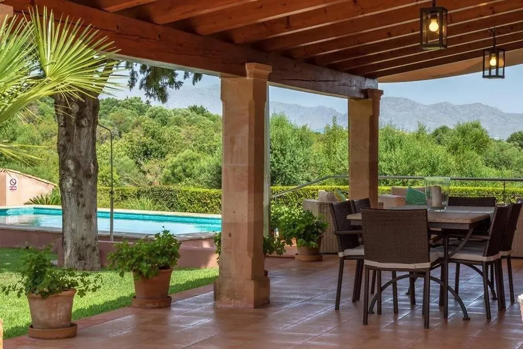 Villa In Alcudia With Passion And Care In Every Detail By Renthousing Alcudia (Mallorca)