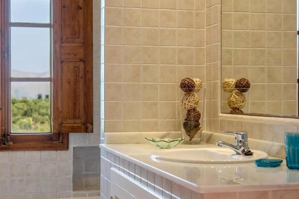 Villa In Alcudia With Passion And Care In Every Detail By Renthousing 0*, Alcudia (Mallorca)